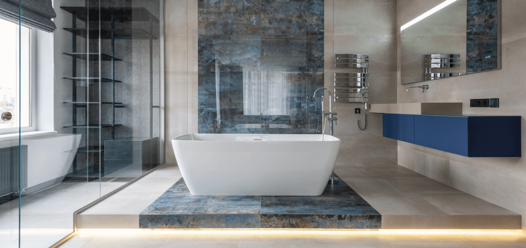 Avar valgusküllane vannituba pakub võimaluse peale tööpäeva lõõgastuda